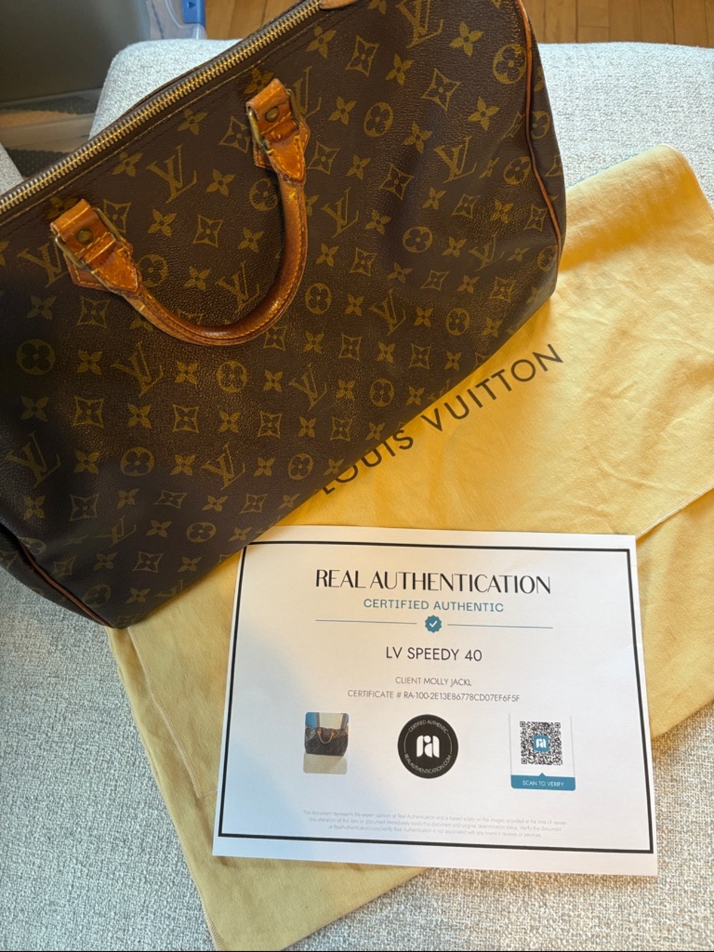 Louis Vuitton Speedy 40 - Picture 16 of 16